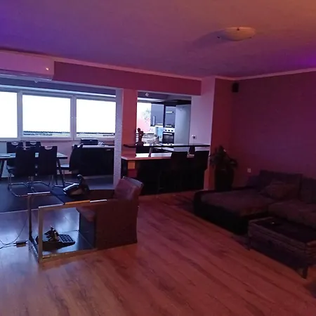D&j 2 Apartment